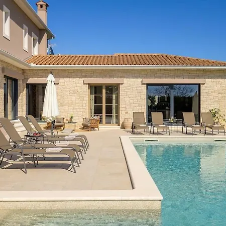 Cami By Istrialux Villa