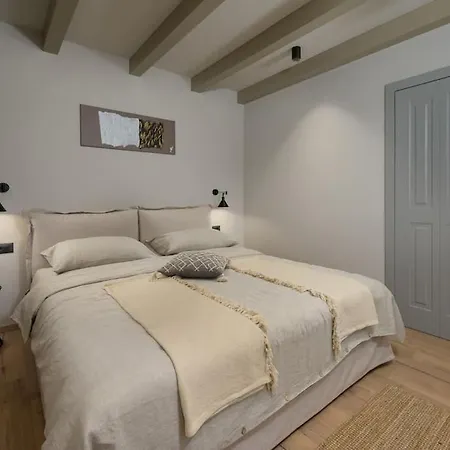 别墅 Cami By Istrialux Zavrsje