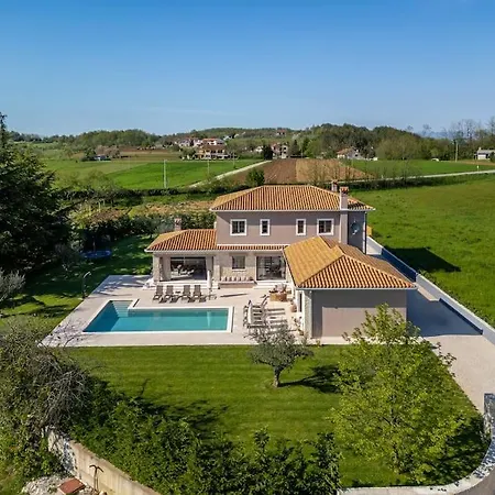 别墅 Cami By Istrialux Zavrsje